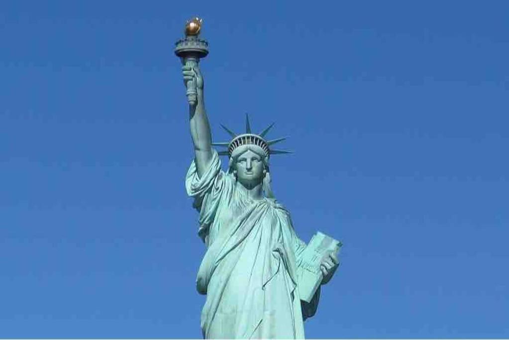 3 Bedrooms 2 Stops To Manhattan Nova York